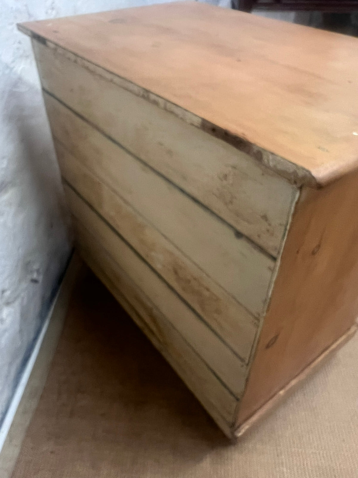 Pine Chest- RM 282
