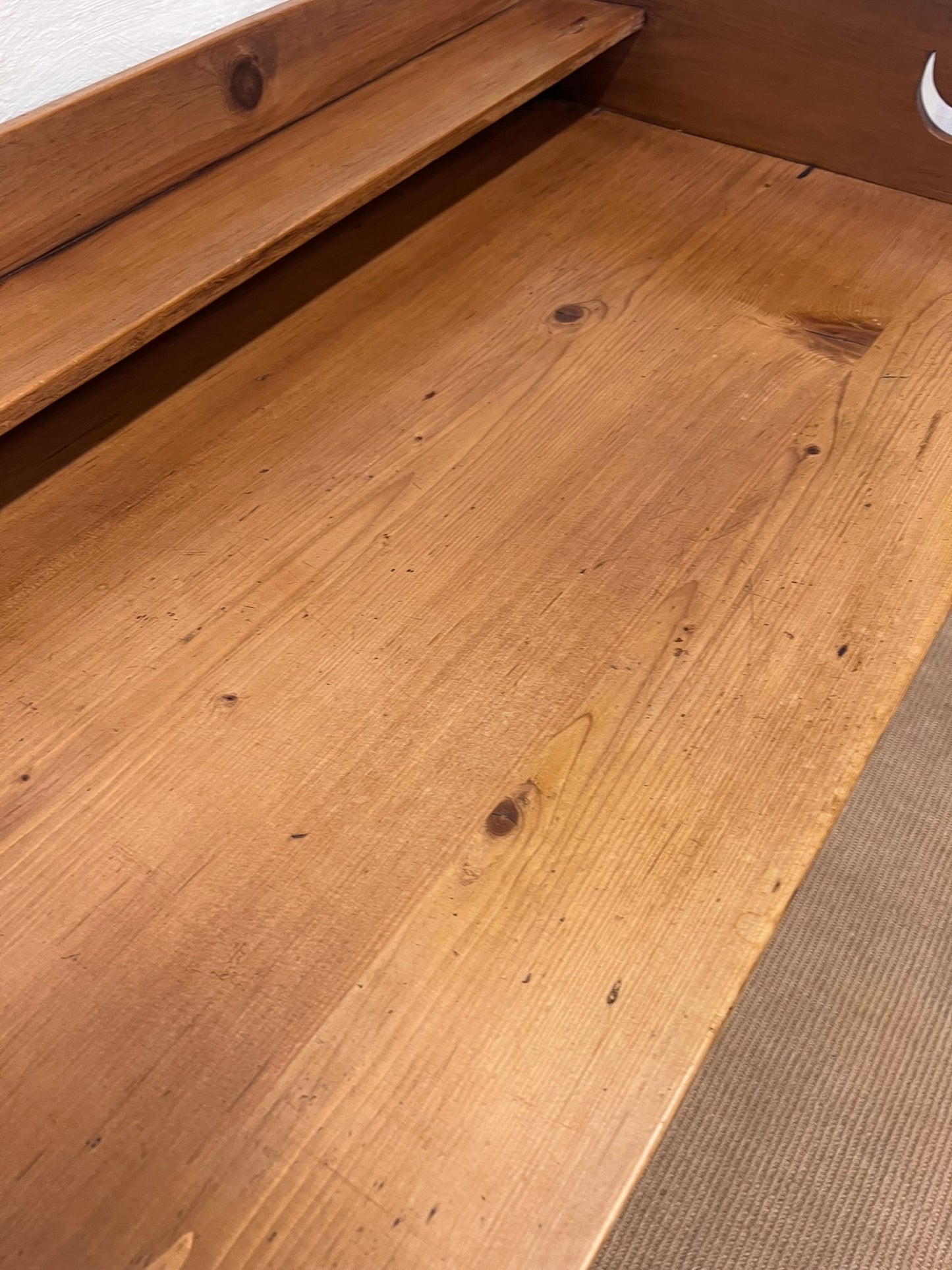 English Antique Pine Table