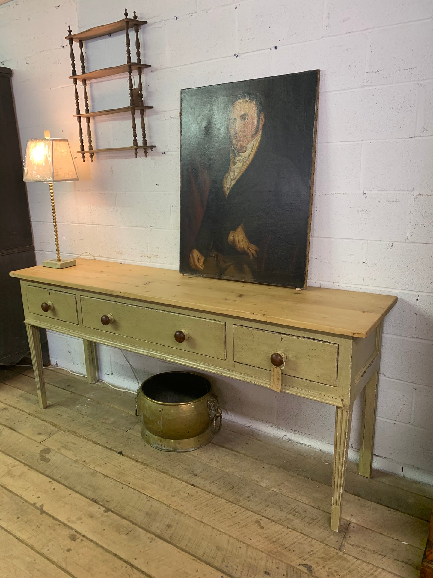 Painted Pine Server