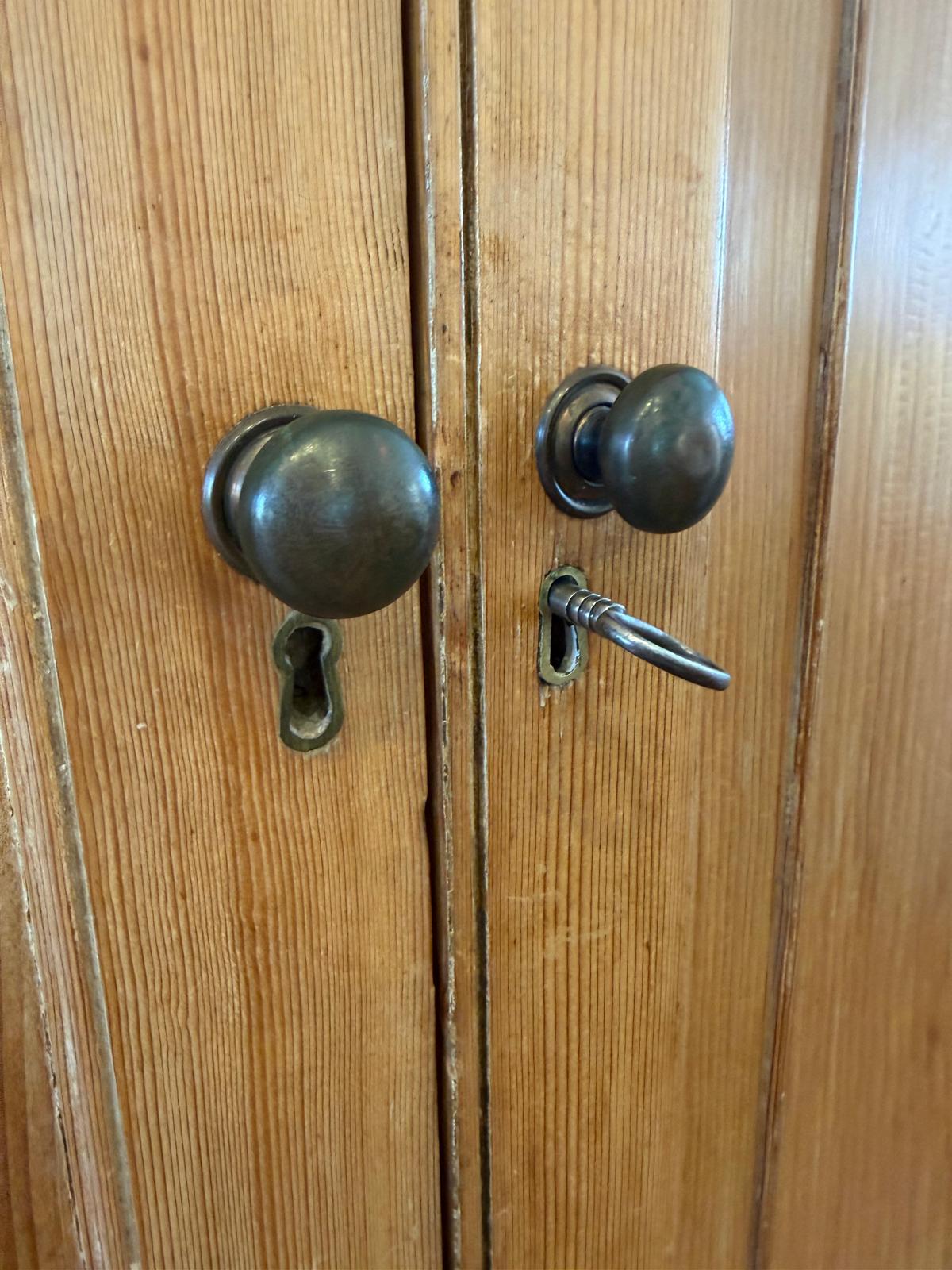 Antique Pine Linen Press Ca 1840