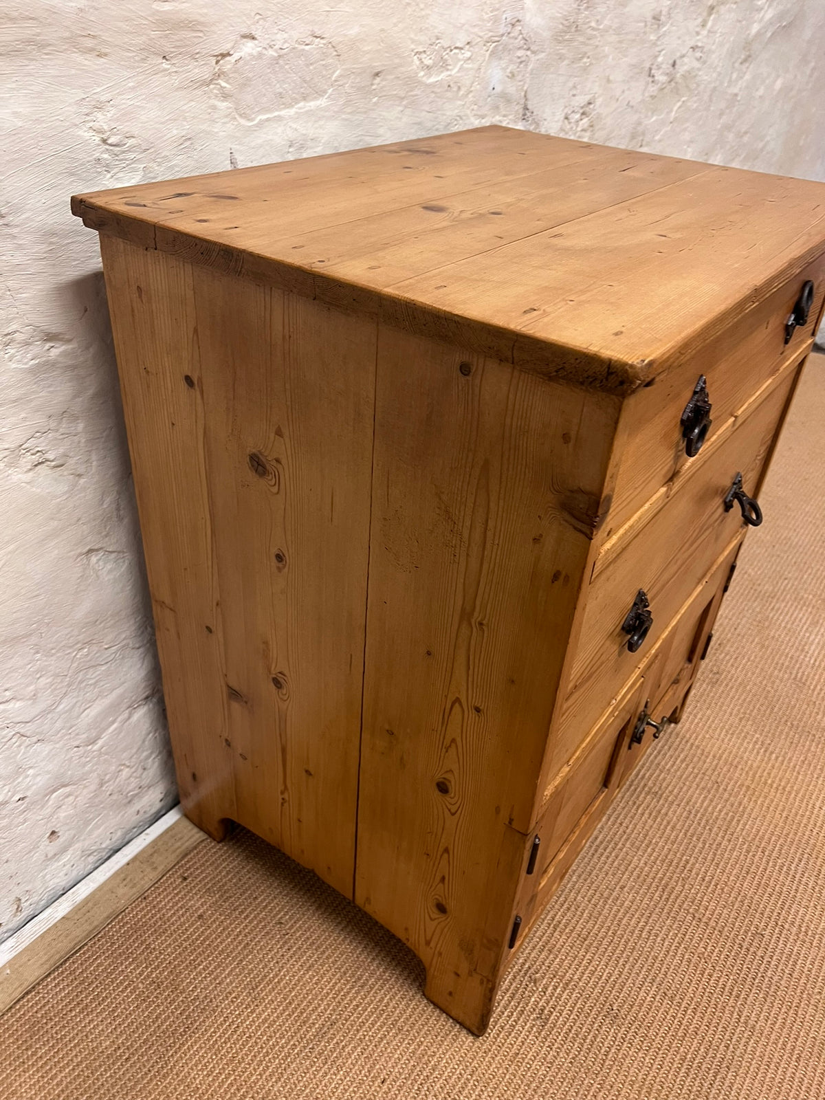 Antique Pine Cabinet-RM 264