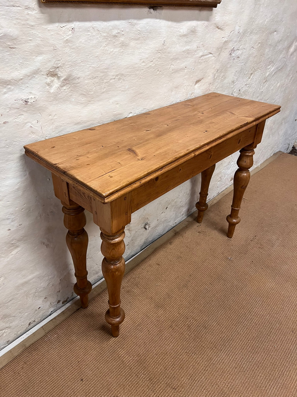 Pine Side Table-RM 272