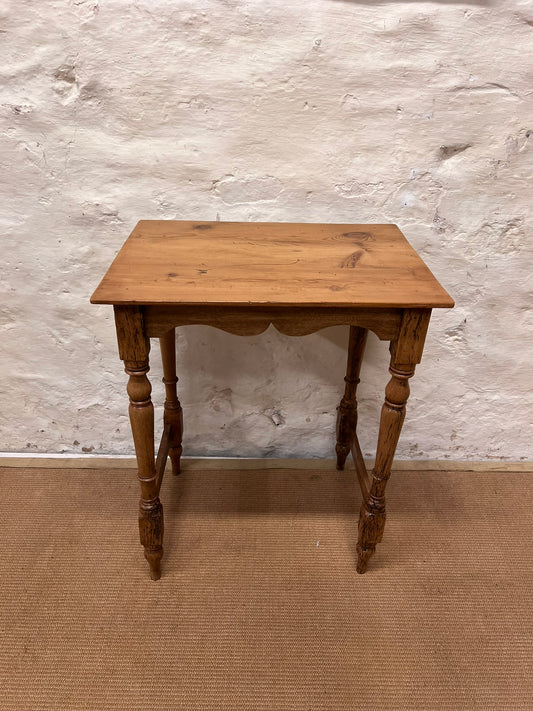 Pine Side Table-RM 273