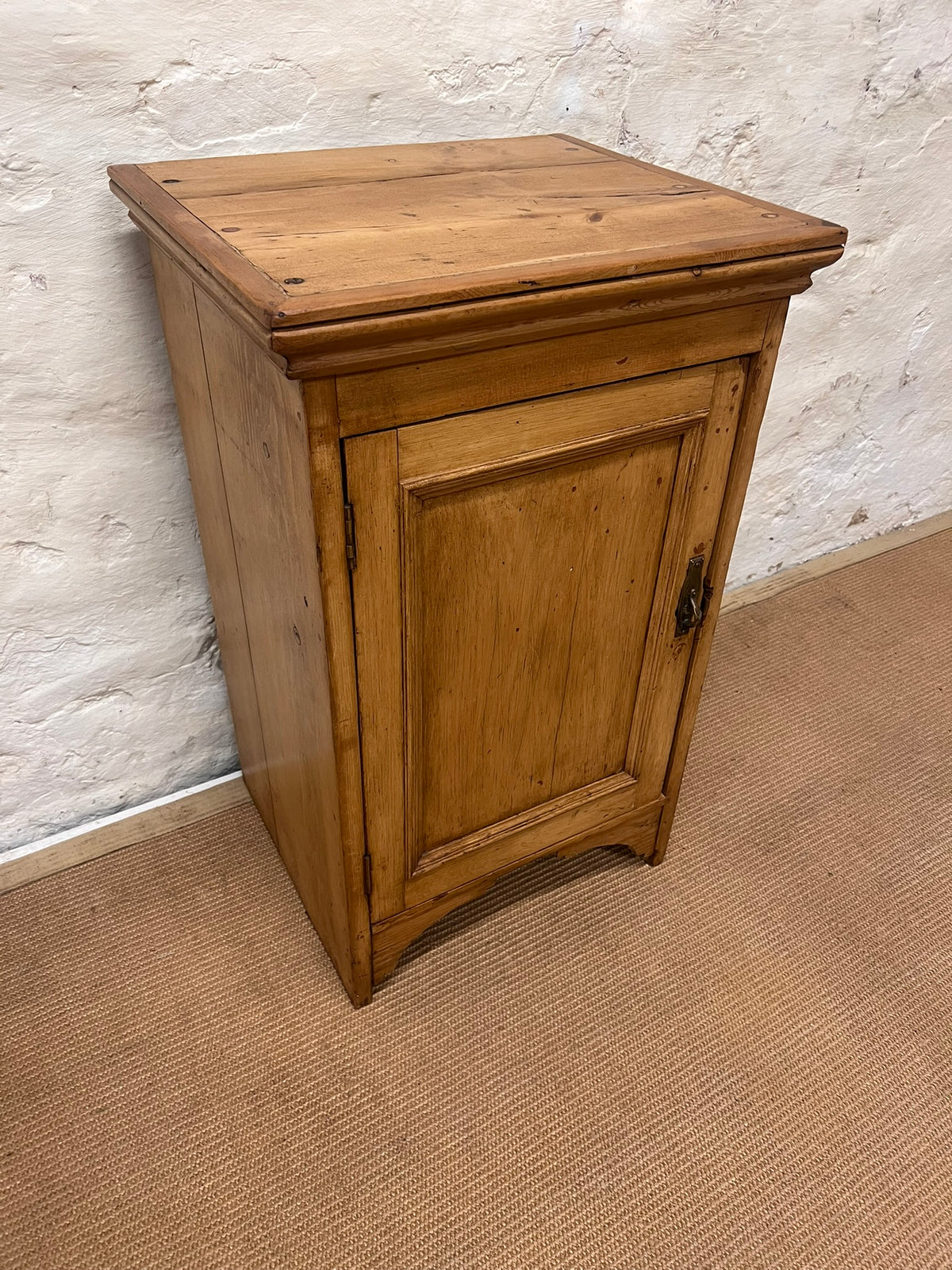 Antique Pine Cabinet-RM 278