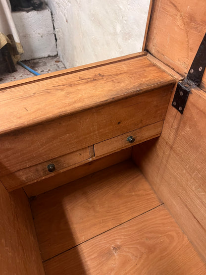 Pine Blanket Box-RM 281