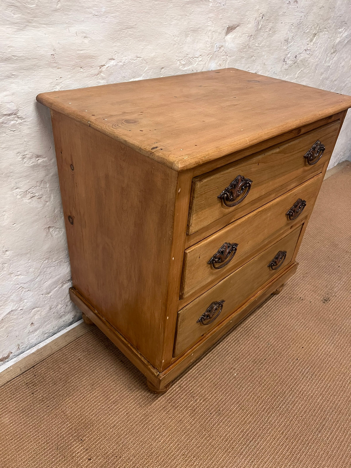Pine Chest- RM 282