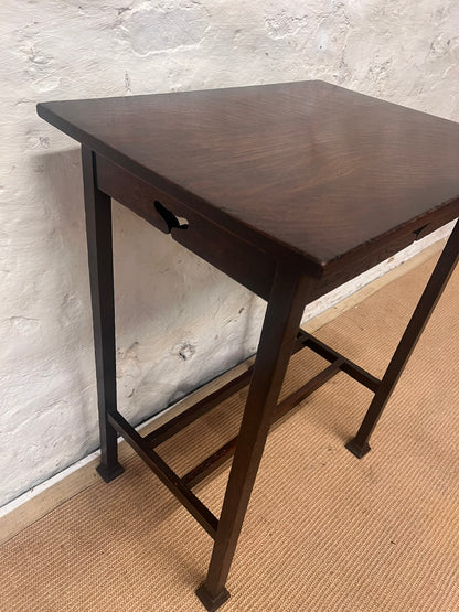 Oak Table RM 324