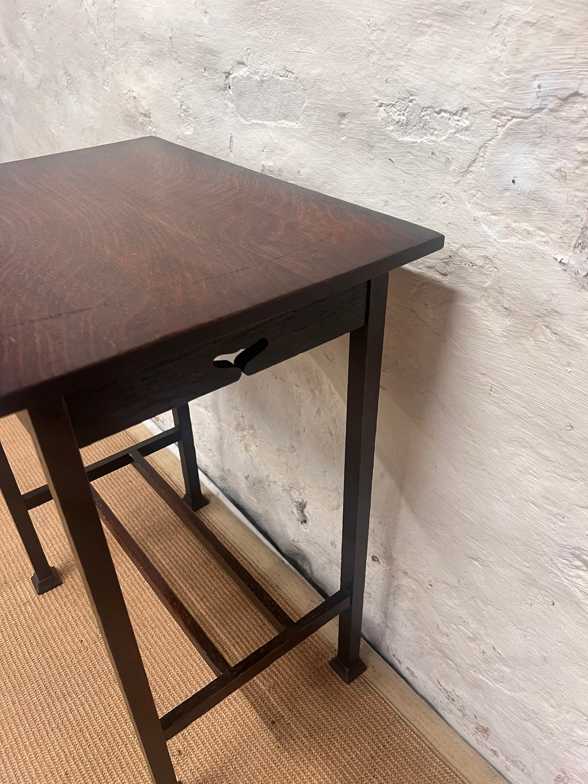 Oak Table RM 324