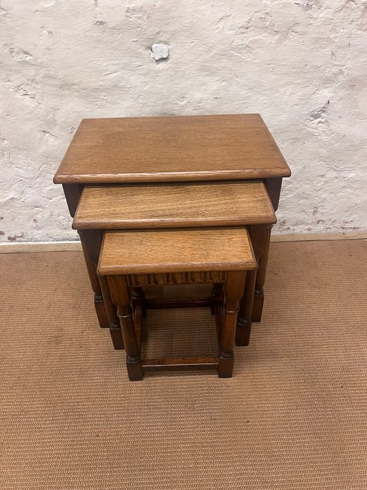 Nest of 3 Oak Tables RM 335