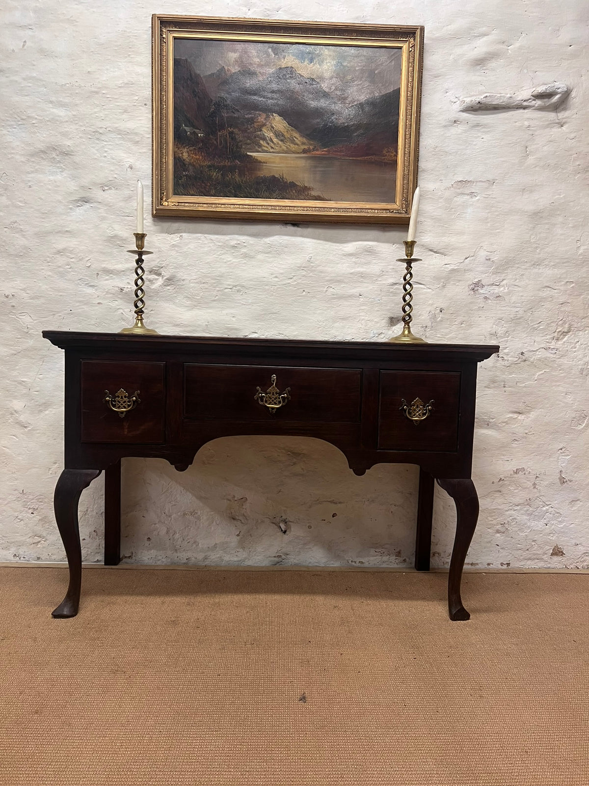 Antique Oak Sever/Sofa/Side Table RM 338