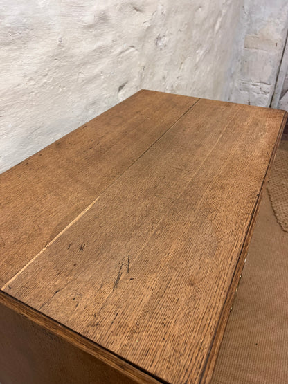 Scottish Antique Oak Chest RM 351