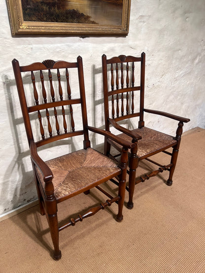 Set of 8 Chairs RM 358