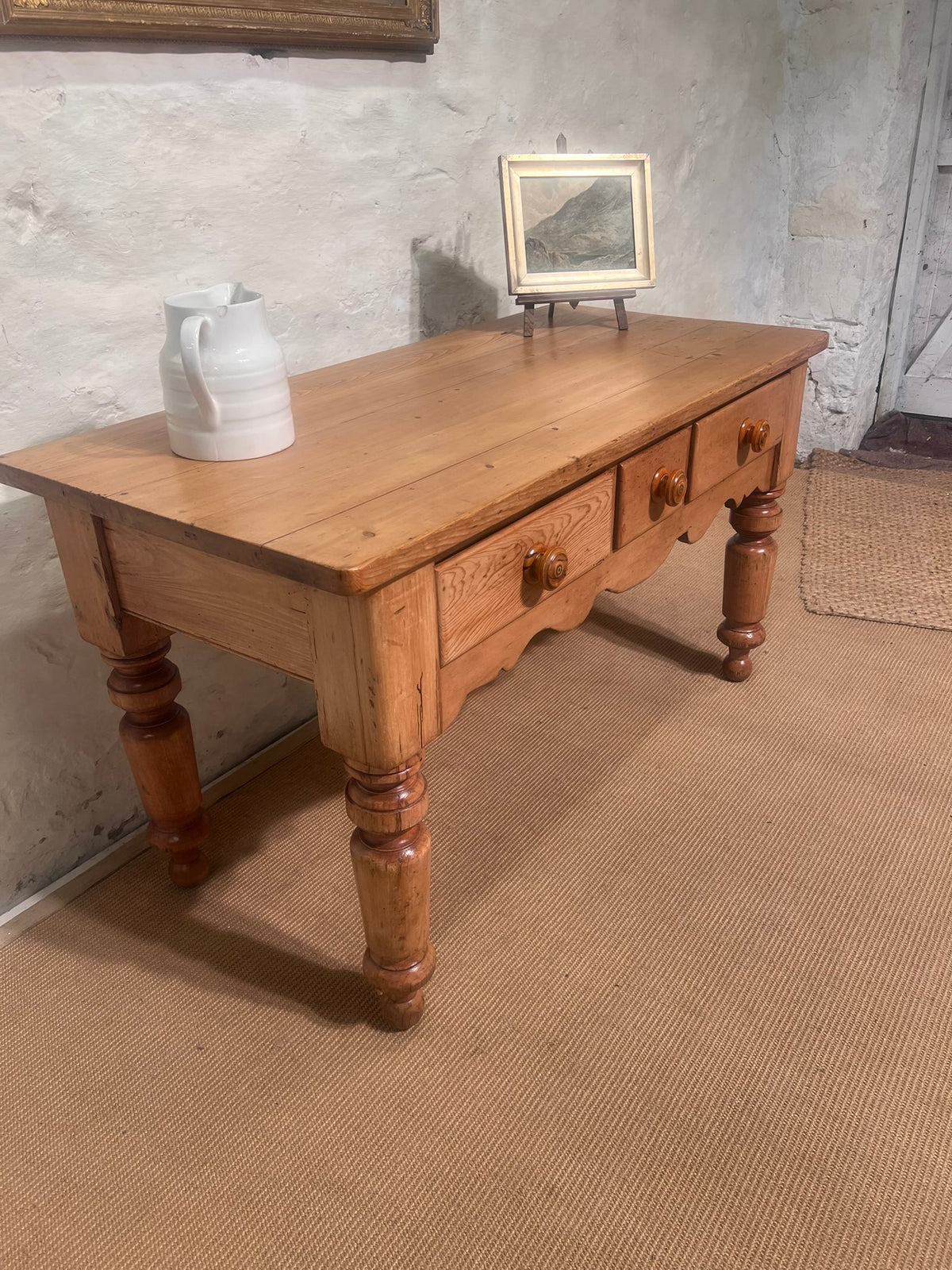 Antique Pine Table   RM 361