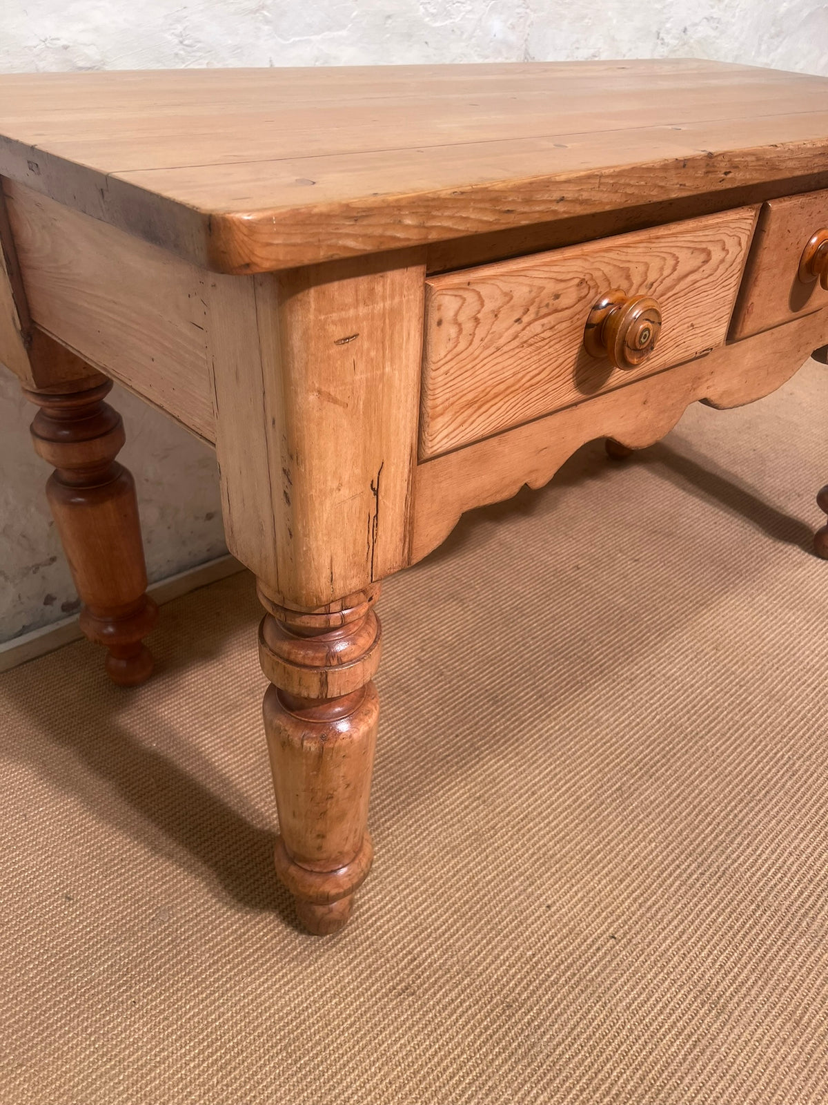Antique Pine Table   RM 361