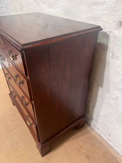 Antique Mahogany Chest of Drawers RM 364