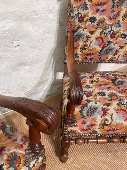 Pair of French walnut Fauteuil Arm Chairs   RM 366
