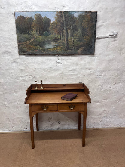 English Antique Pine Table