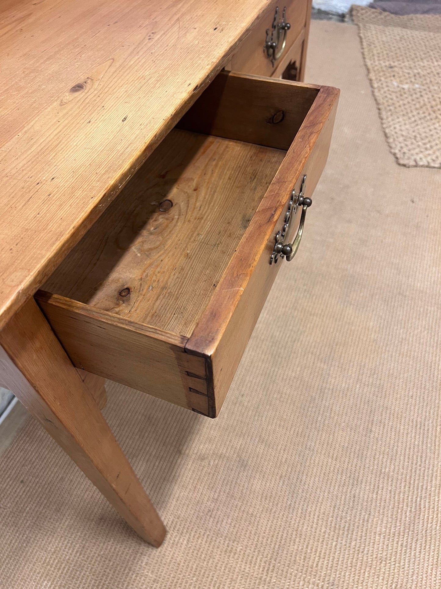 English Antique Pine Table