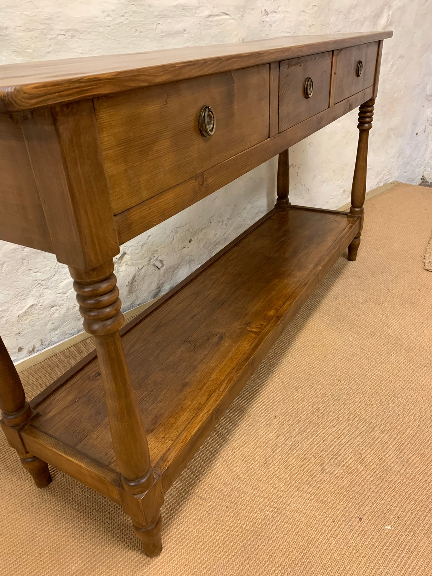 French Pine Server