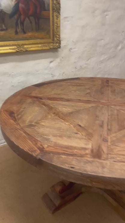Round Pedestal Dining Table